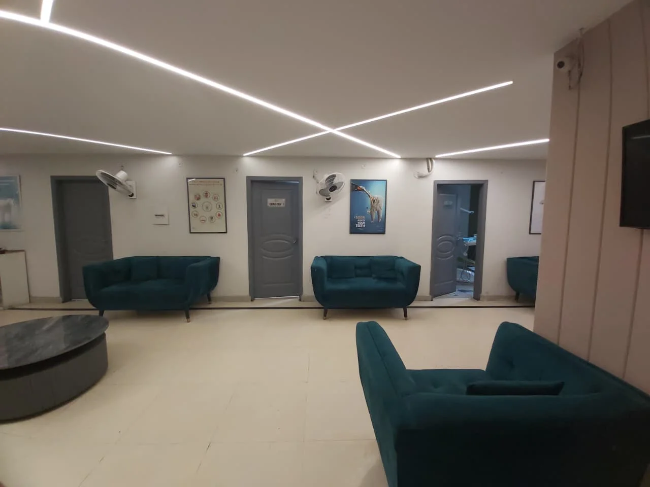 Orthodontic consultation area